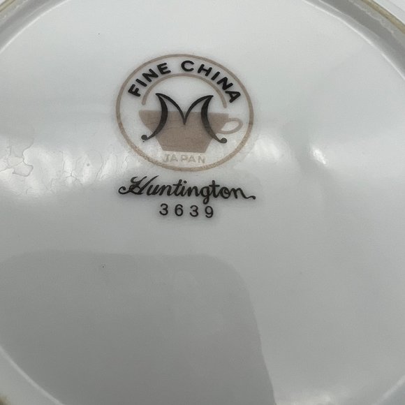 Fine China of Japan Huntington 2 Fruit Dessert Bowls White Flowers Platinum Trim - Picture 6 of 8